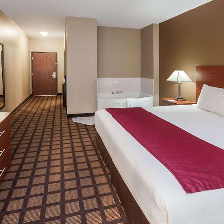 Baymont By Wyndham New Buffalo Luaran gambar